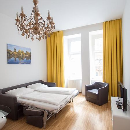 Pension Pharmador Wien Exteriör bild