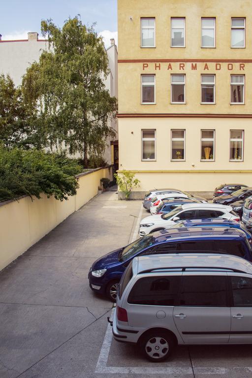 Pension Pharmador Wien Exteriör bild